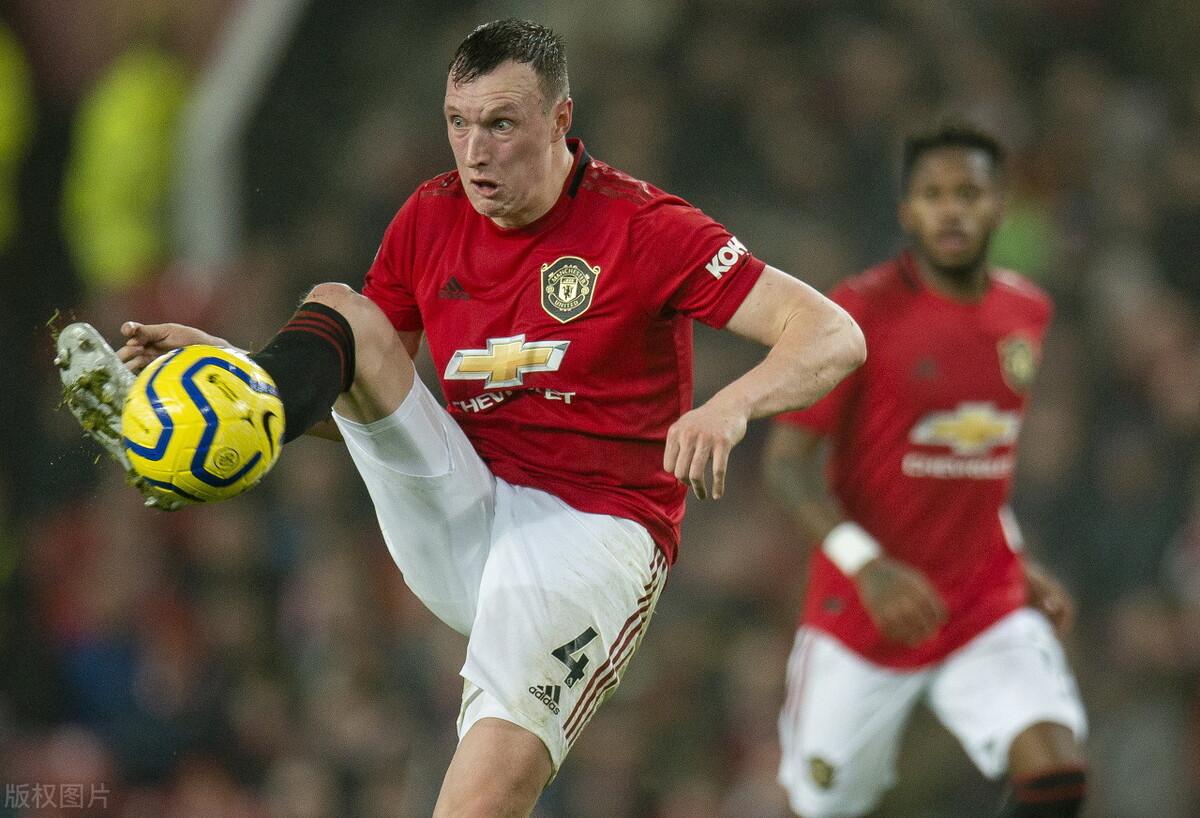 真人棋牌-里程碑夜多特蒙德战术微调；葡超转会期刷纪录；更衣室稳定；医务组通报恢复的简单介绍